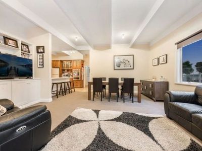 45 Upper Skene Street, Newtown