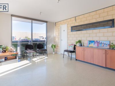 1/6 Toynbee Way, Port Kennedy