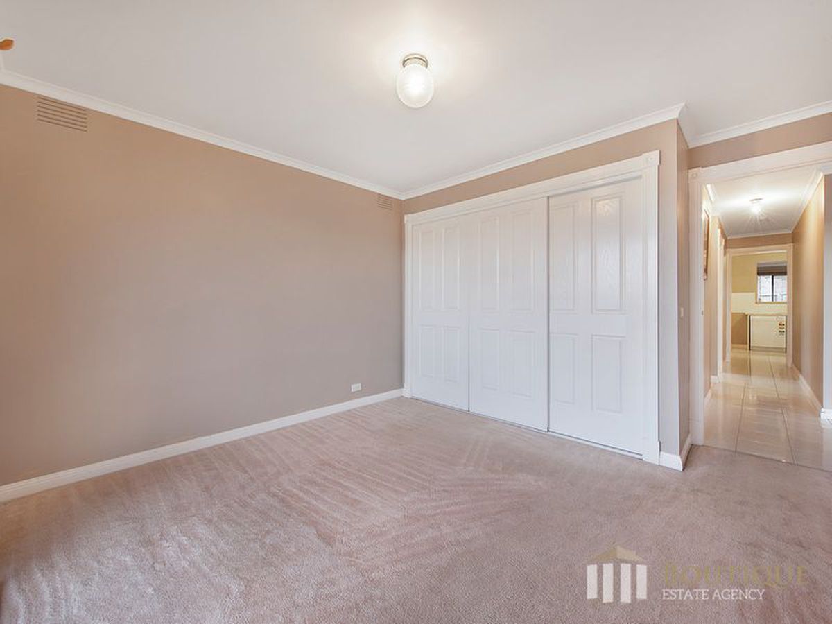 20 Burchall Grove, Dandenong North