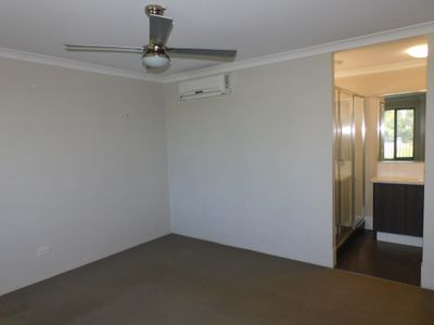 5 Secretan Way, Hammond Park