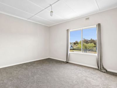 5 Short Street, Crookwell