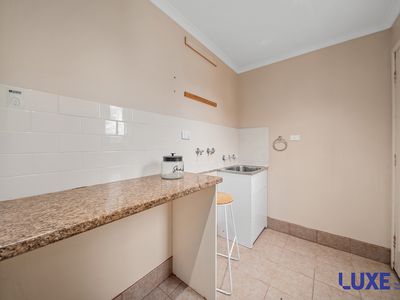 2 Hobday Place , Dunlop