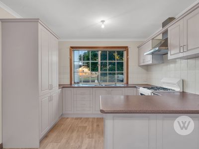 1 / 2 Avalon Road, Marion