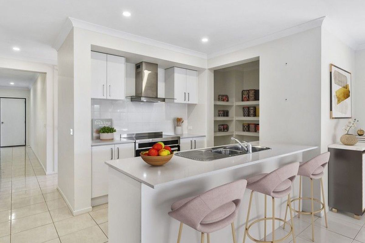 2 Peak Court, Mansfield