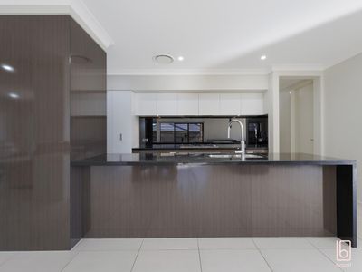 3 Gerbera Close, Hamlyn Terrace