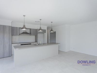 4 Midnight Avenue, Medowie