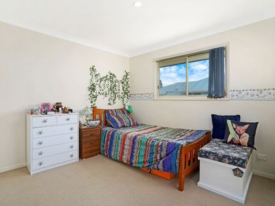 18 / 11  Oakmont ave , Oxley