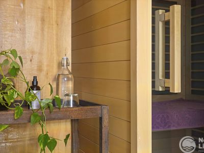 Lennox Sanctum- Wellness Spa and Clinic