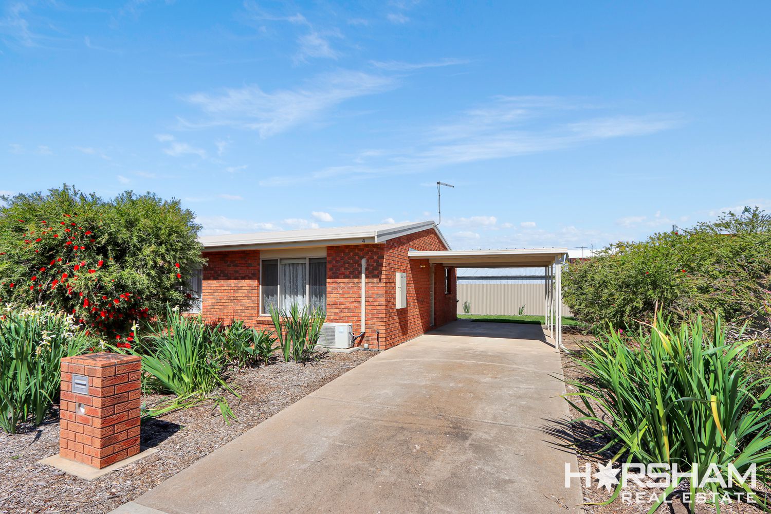 4 / 12 Remlaw Road, Horsham