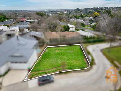 12 Manor Oak Place, Berwick