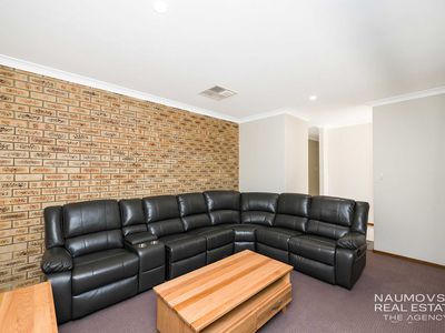 2 Barlow Way, Balga