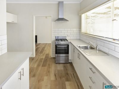 12 Redleaf Close, Heathcote
