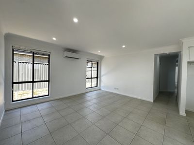 41 Melton Circuit, Gregory Hills