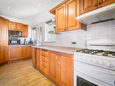 30 and 30A Manila Road, Lethbridge Park