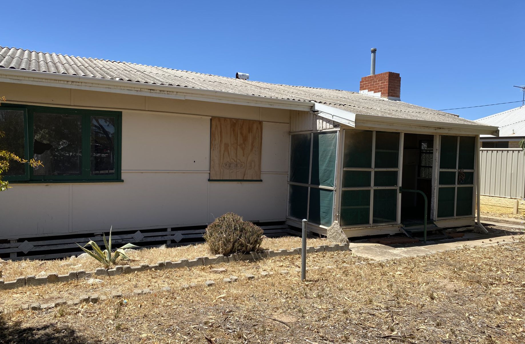 70 CAW STREET, Merredin GEST Real Estate