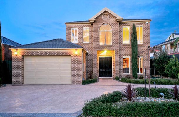 12 Millport Rise, Greenvale