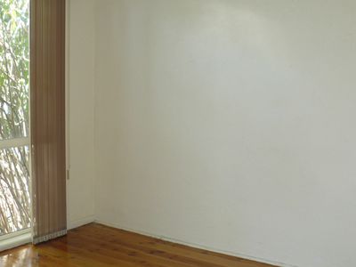 1 / 245 Moore Street, Warrnambool