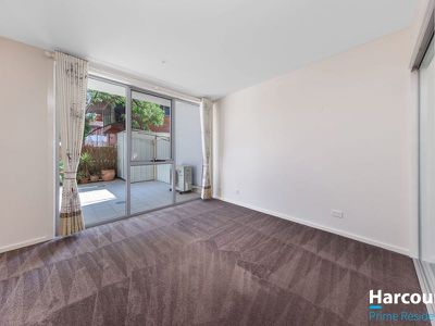 2 / 35-37 Torrens Street, Braddon