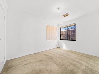 25 Gamenya Street, Canning Vale
