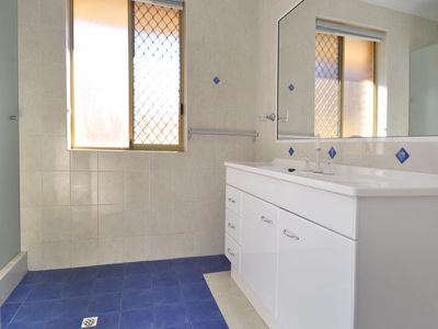 30 Sewell Drive, Kalgoorlie