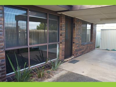 4 / 17 Stawell Road, Horsham