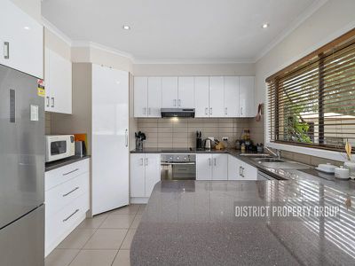 2 / 85 Cambridge Drive, Mansfield