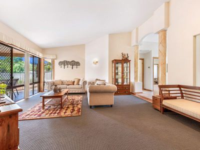 25 Santa Isobel Boulevard, Pacific Pines