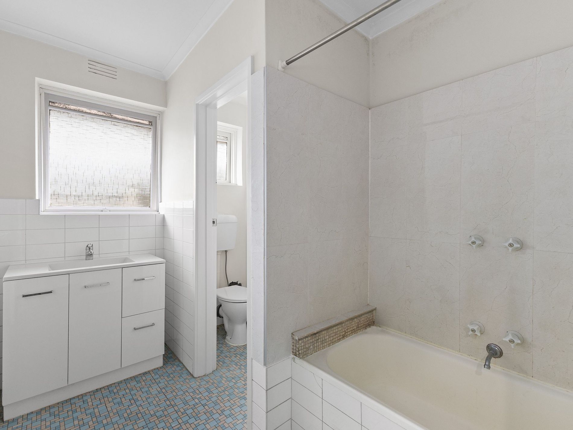 6/24 Walsh Street, Ormond