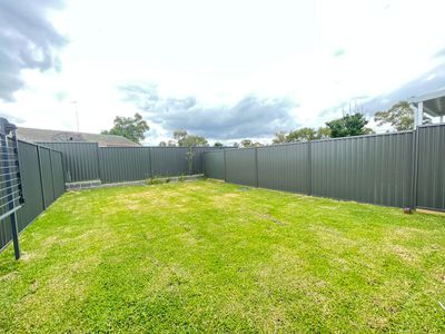 42a Attenborough Place, Quakers Hill