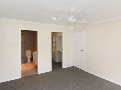 24 Breckenridge St, Forster