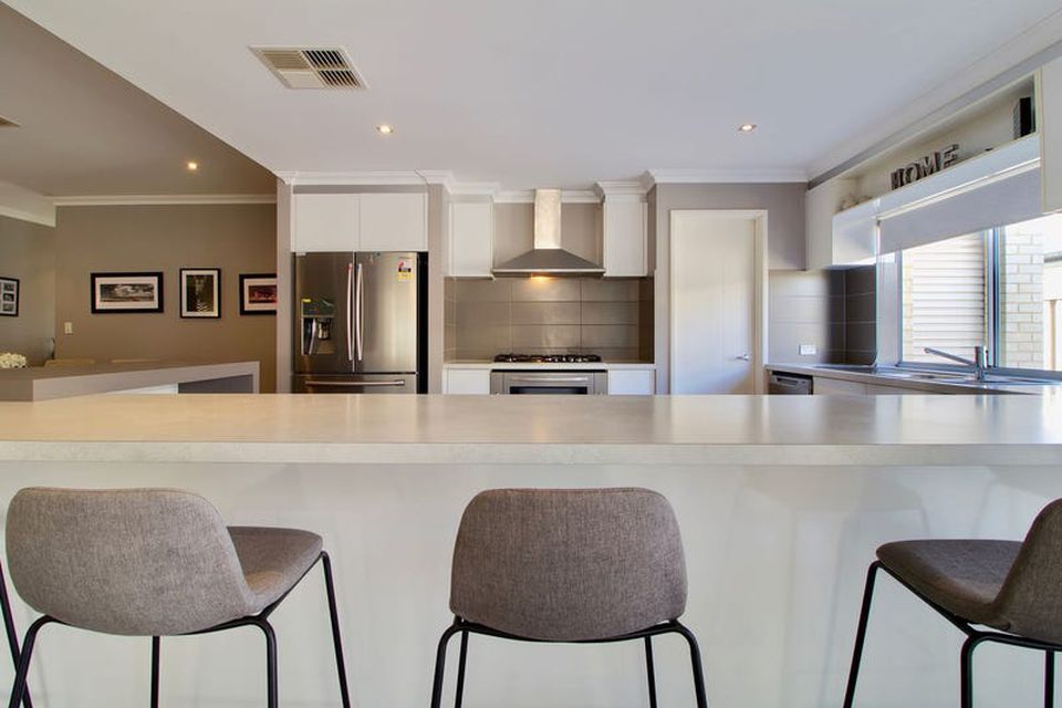 6 Pavonia Parade , Baldivis