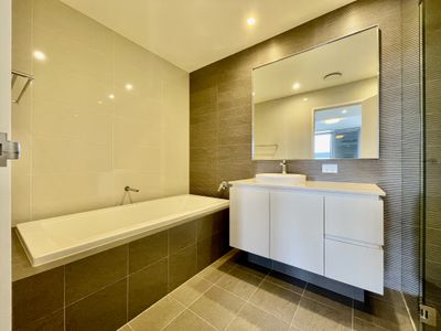 811 / 105 Ross Street, Forest Lodge