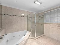 360 London Road, Belmont