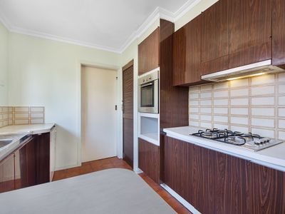 1 / 4 Victor Avenue, Dandenong North