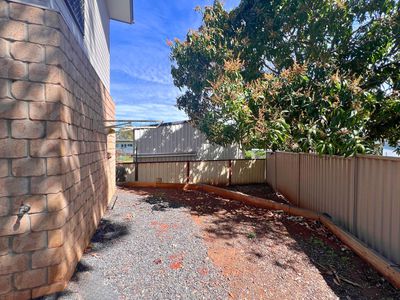 4 / 18 Goolagong Crescent, Moranbah