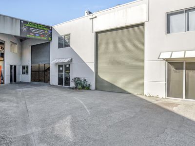 8 / 4 Flagstone Drive, Burleigh Heads