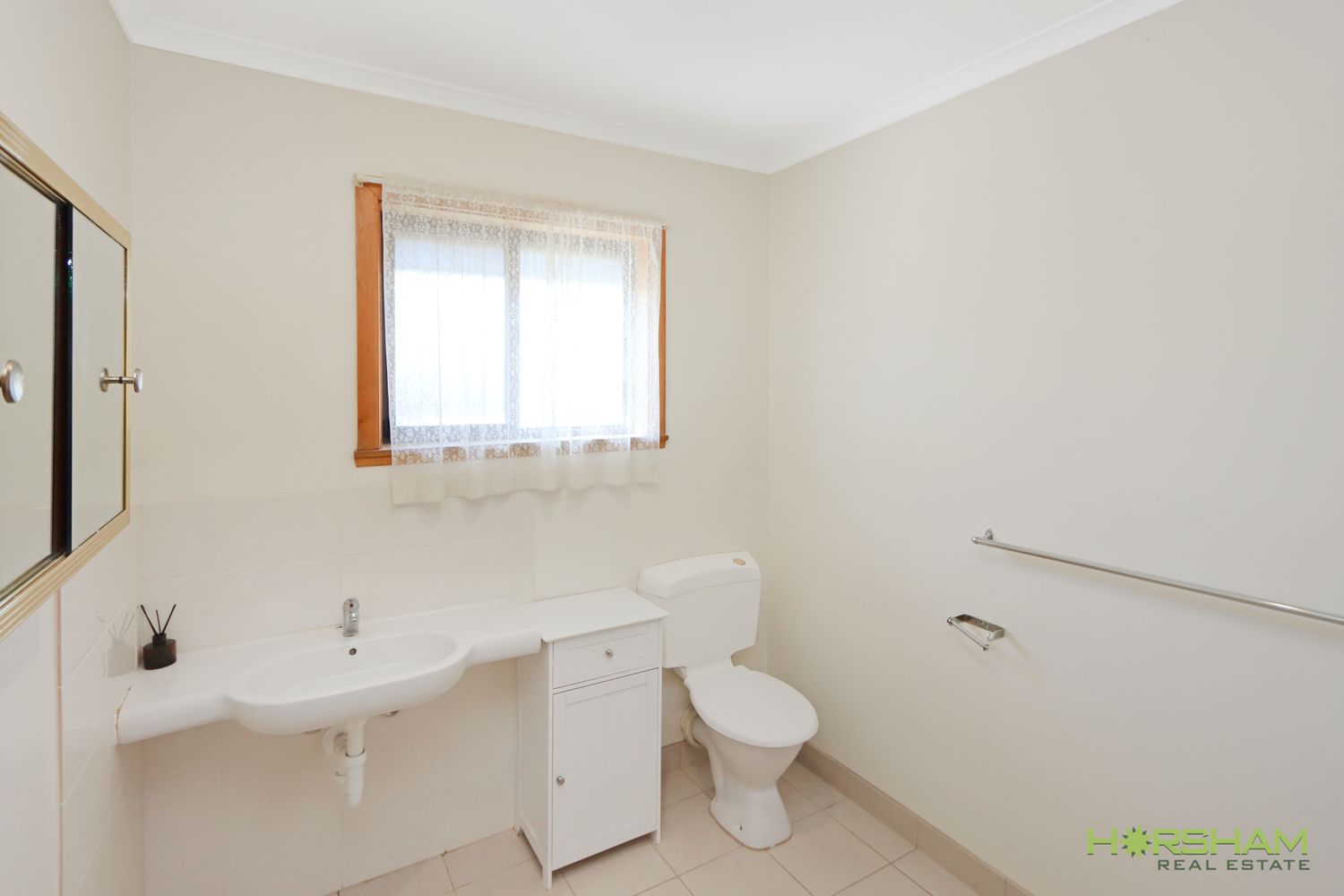 3 / 17 John Street, Horsham