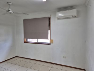 14 Schapers Road, Glenella