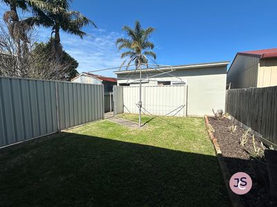 669A Glebe Road, Adamstown