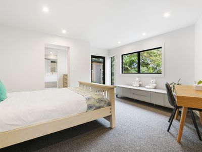 64B Castor Bay Road, Castor Bay