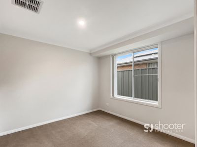 22A Boyd Avenue, Dubbo