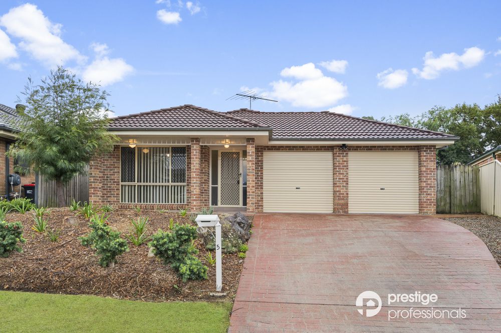 5 Paroo Court, Wattle Grove