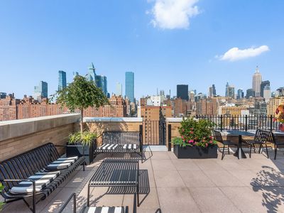 unit 14b / 365 West 20th Street, Manhattan, NY, International