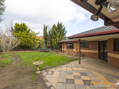 22 Dillwynia Crescent, Jerrabomberra