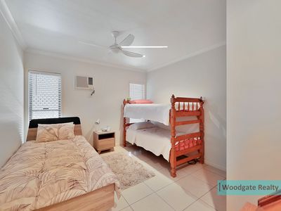 2 Driftwood Place, Woodgate