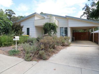 6 PROSPECT RISE, Yea