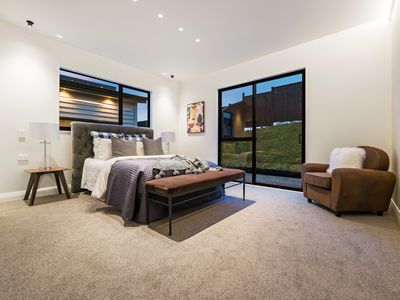 28 Evergreen Parade, Karaka