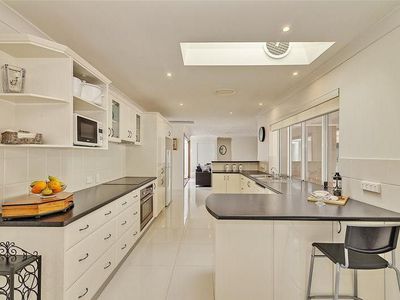 6 / 145 Exilis Street (Kent Close), Springwood