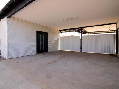 1 Coongan Court, South Hedland