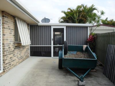 9 King Henry Court, Torquay
